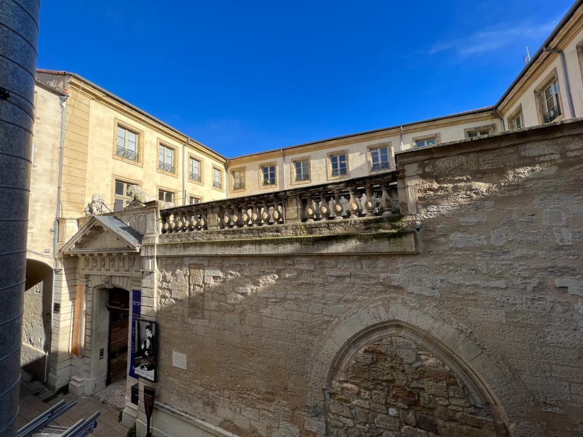 La Cachette De L'Horloge - Ac Clim - Wifi - 100M Palais Des Papes Apartment Avignon Exterior photo